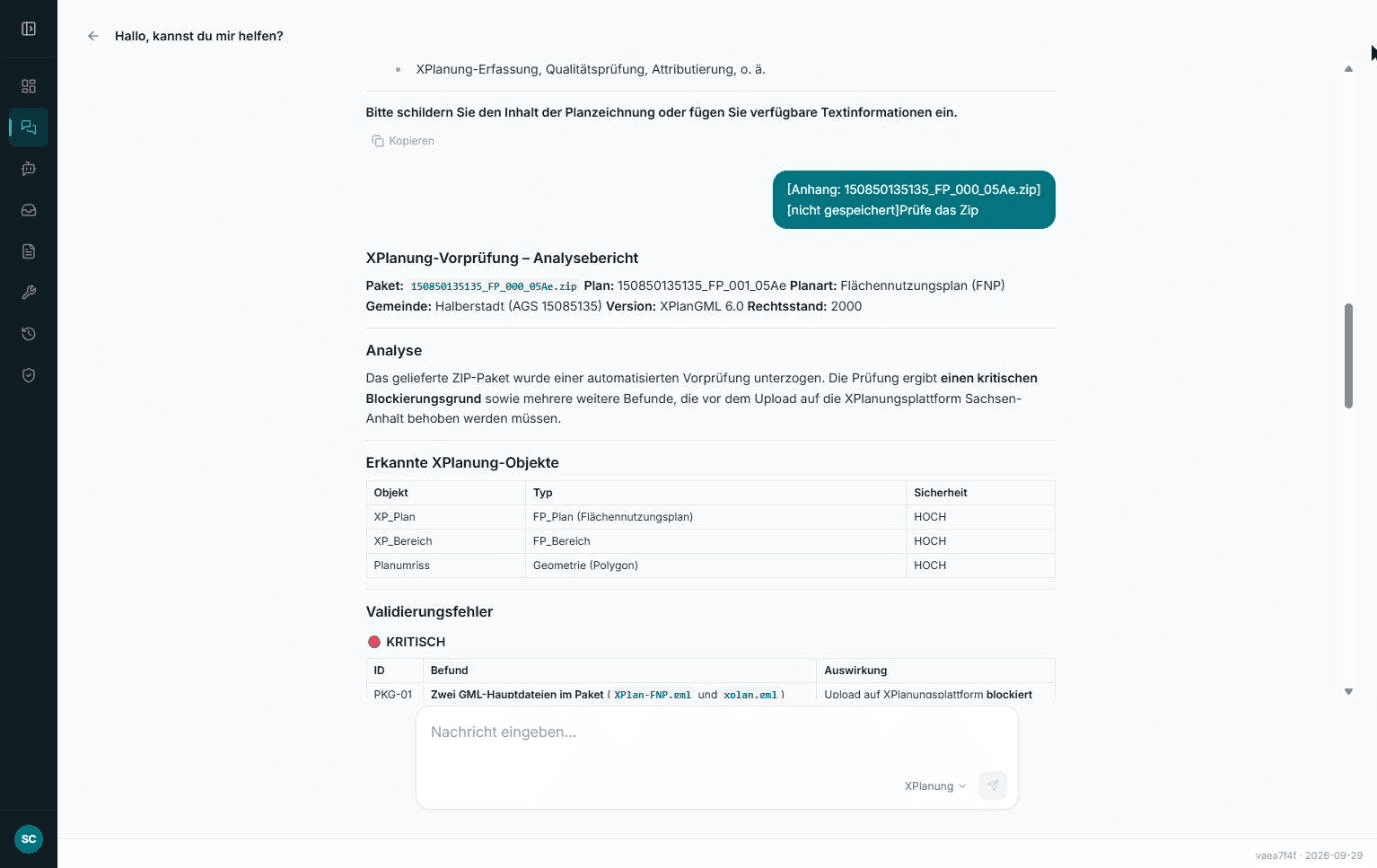 Antwort des Agenten XPlanung auf ein hochgeladenes ZIP-Paket: ein Analysebericht mit Plan, Planart, Gemeinde und XPlanGML-Version, einer Tabelle erkannter XPlanung-Objekte mit Sicherheitsstufen und einem als kritisch markierten Validierungsfehler